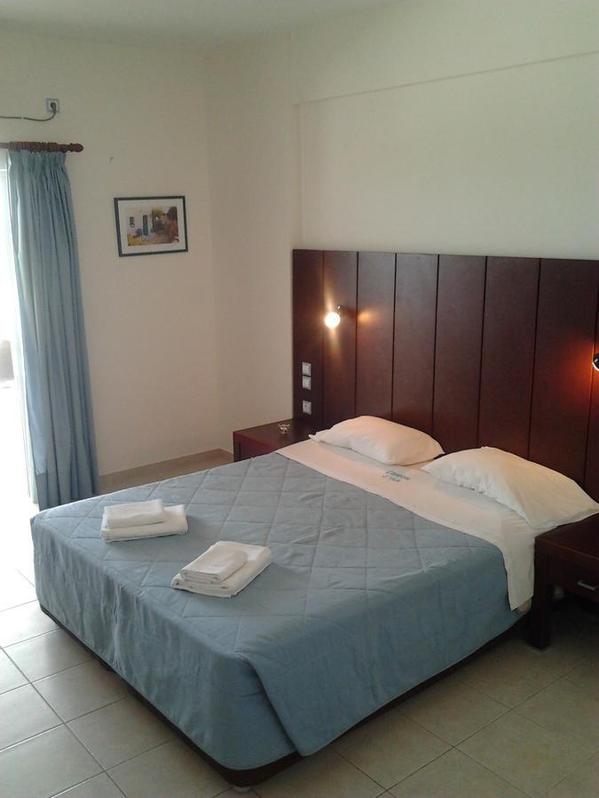 Ionion Star Hotel Tholon ภายนอก รูปภาพ