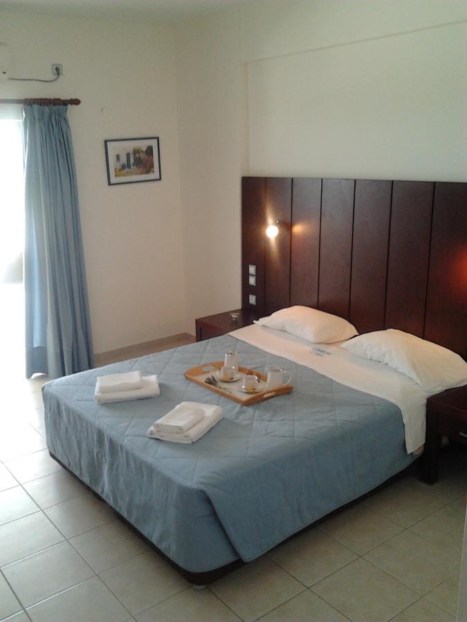 Ionion Star Hotel Tholon ภายนอก รูปภาพ