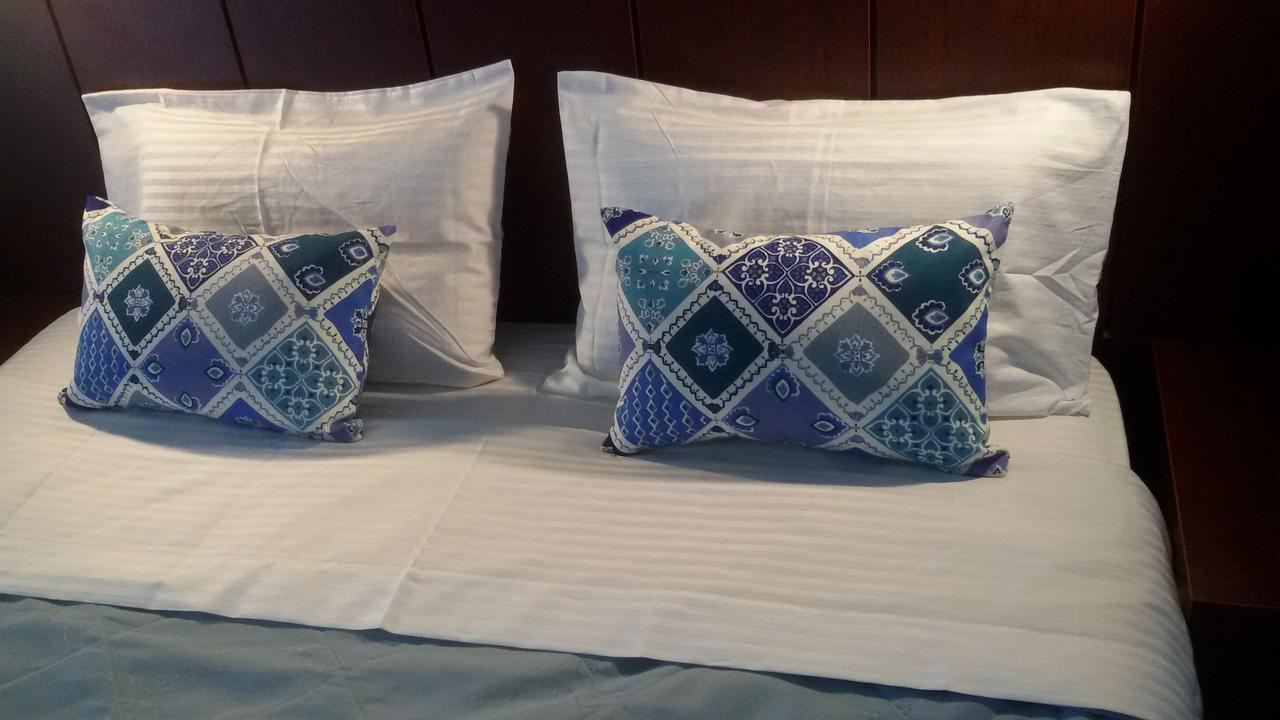 Ionion Star Hotel Tholon ภายนอก รูปภาพ