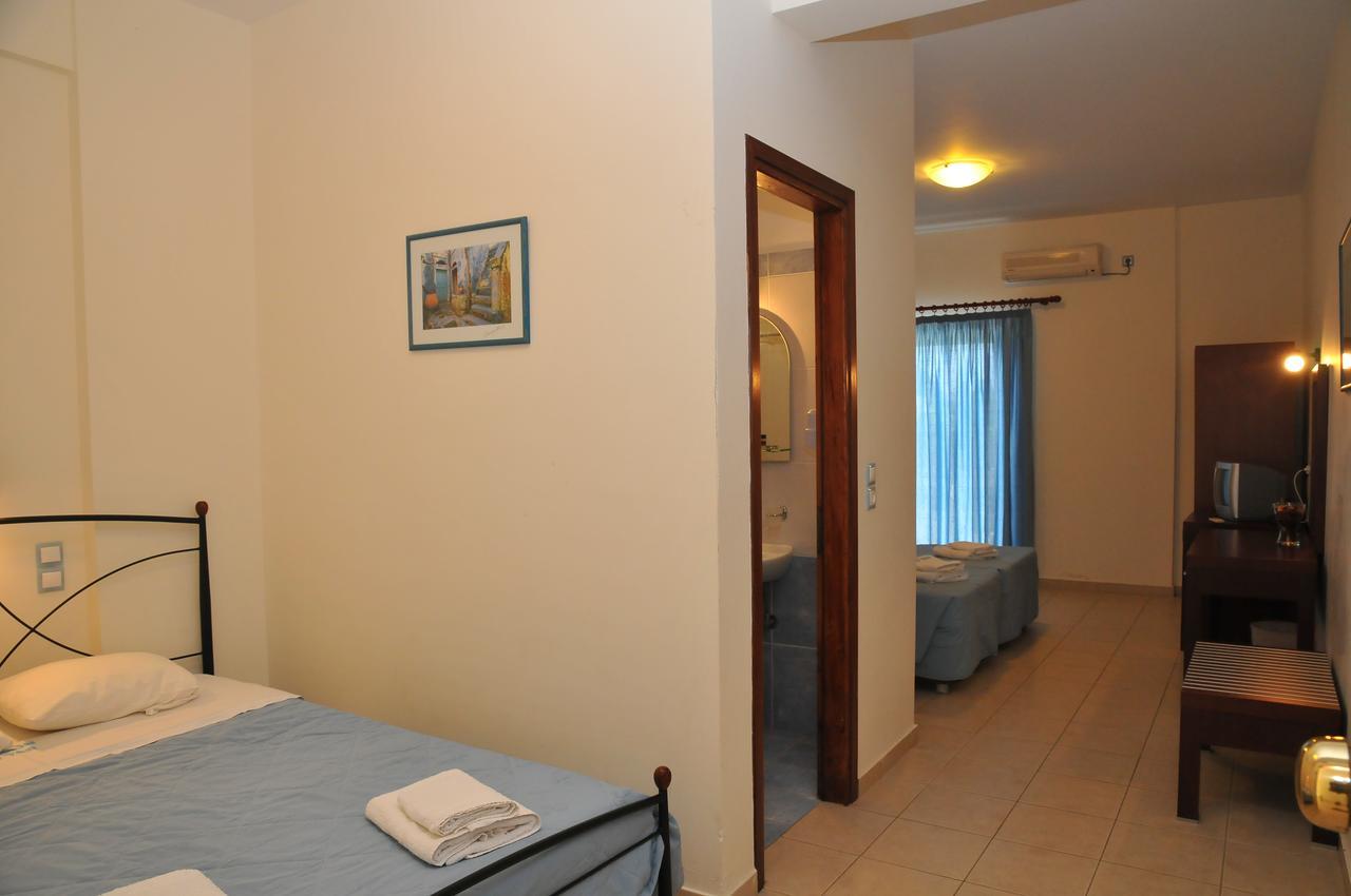 Ionion Star Hotel Tholon ภายนอก รูปภาพ